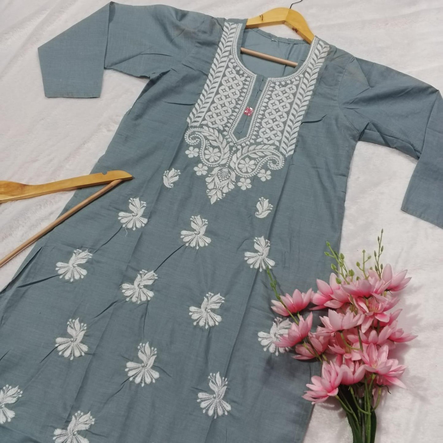 COTTON MACHINE WORK CHIKANKARI KURTI GREY COLOUR - Chikankaar