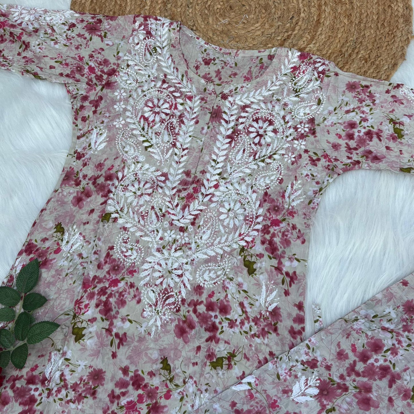 Maira Mulmul Cotton Chikankari Kurti Set - Pink Colour - Chikankaar