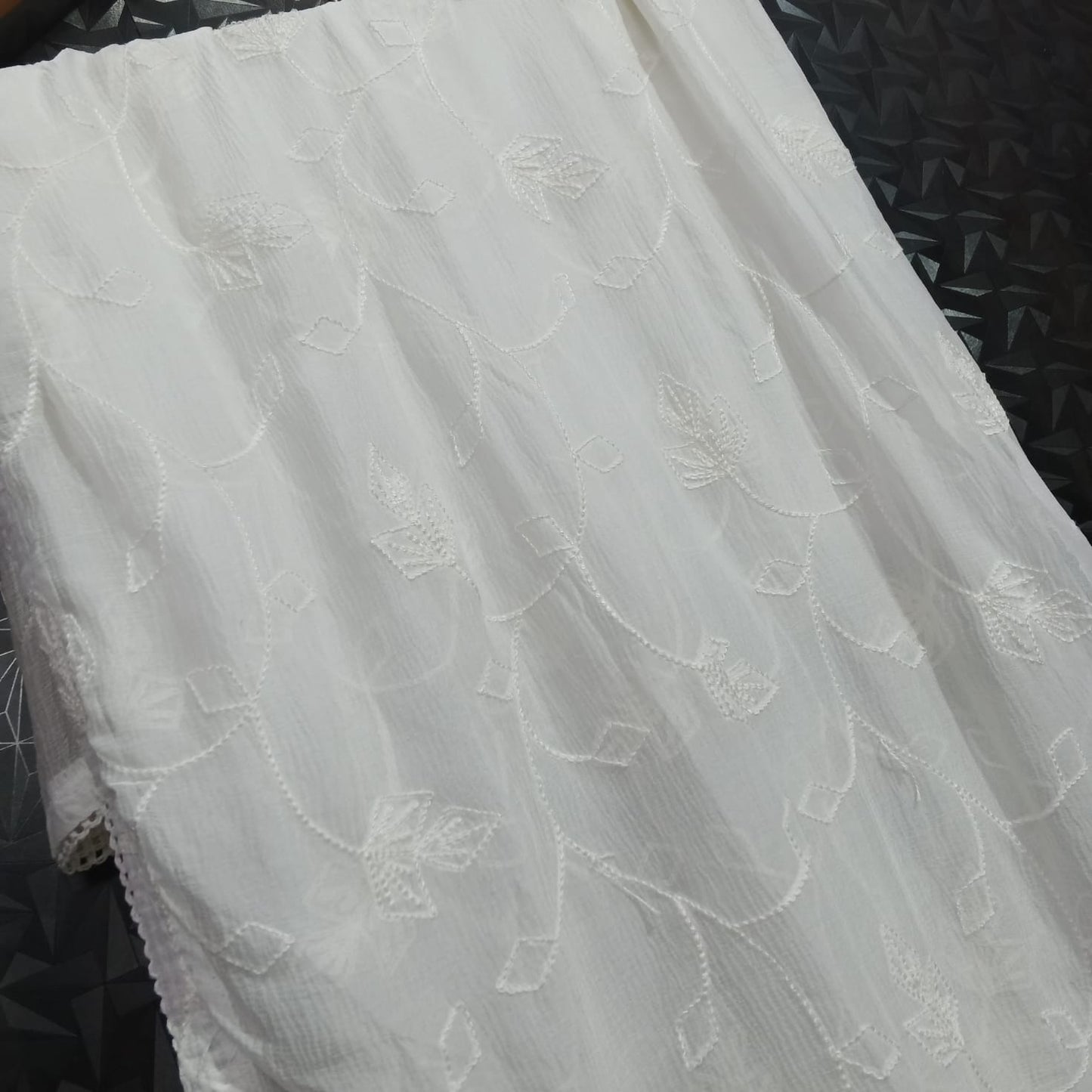 CHIFFON CHIKANKARI DYEABLE DUPATTA - Chikankaar