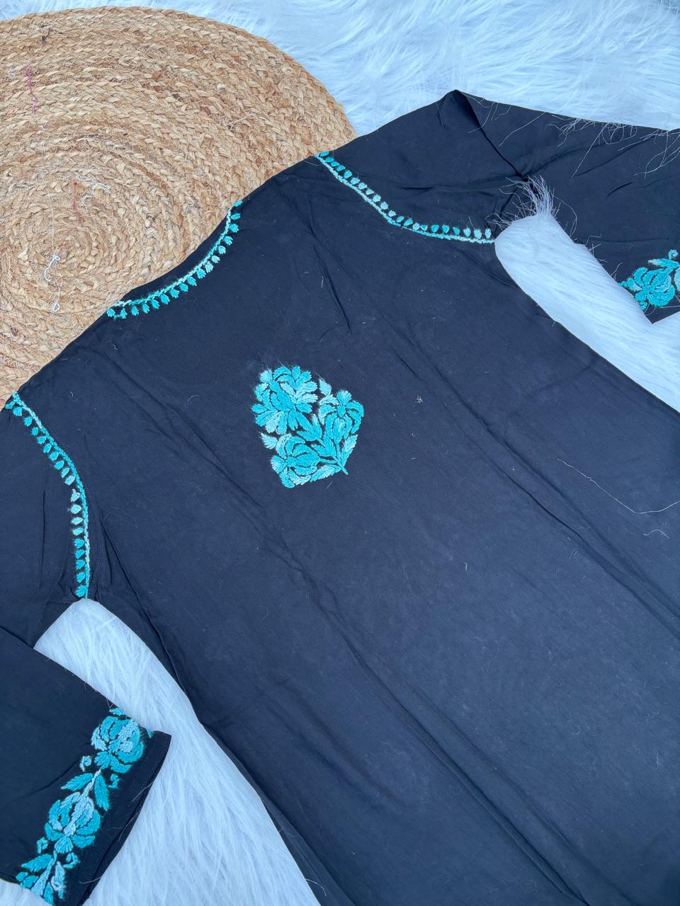 Rida Rayon Handwork Chikankari Kurti Set- Sea Green Colour
