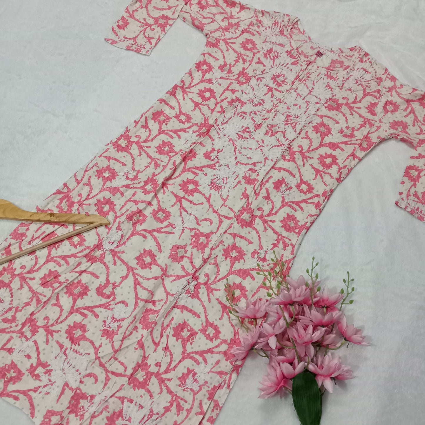 Modal Slub Chikankari Lotus Work Kurti - Gazri Colour - Chikankaar