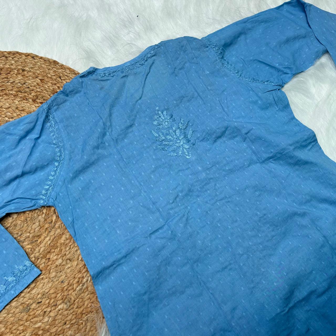 Adaah Ombre Shaded Dobby Cotton Chikankari Kurti - Sky Blue - Chikankaar