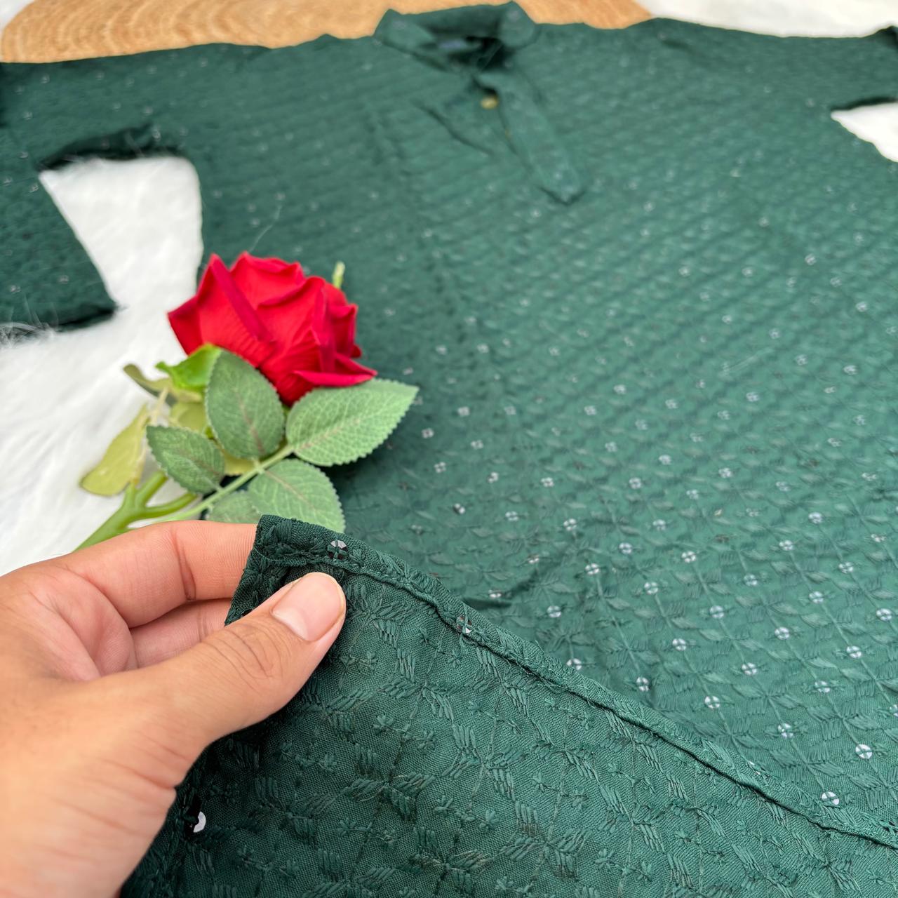 Ayaan Mens Cotton Chikankari Kurta - Dark Green colour