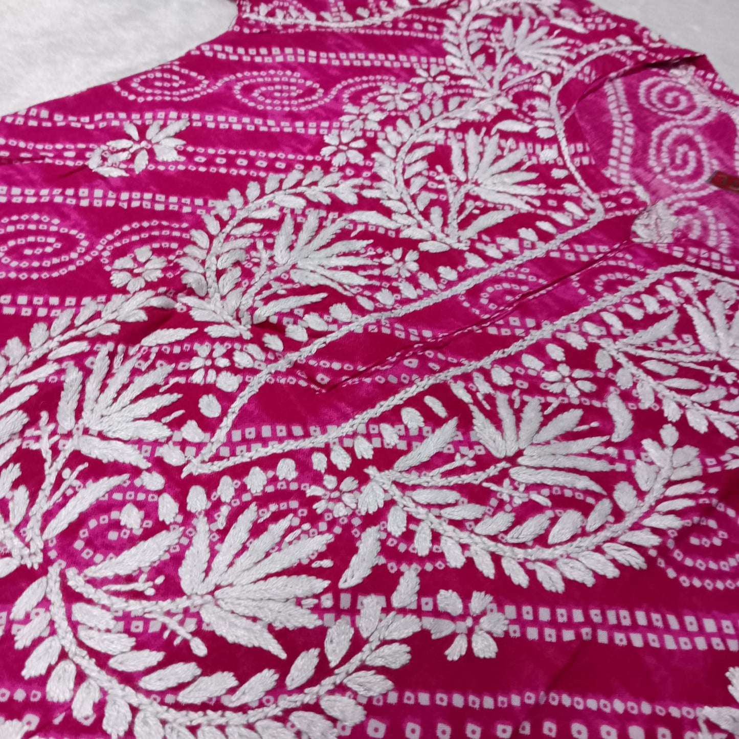 Falak Bandhani Print Rayon Chikankari Kurti -Pink Colour - Chikankaar