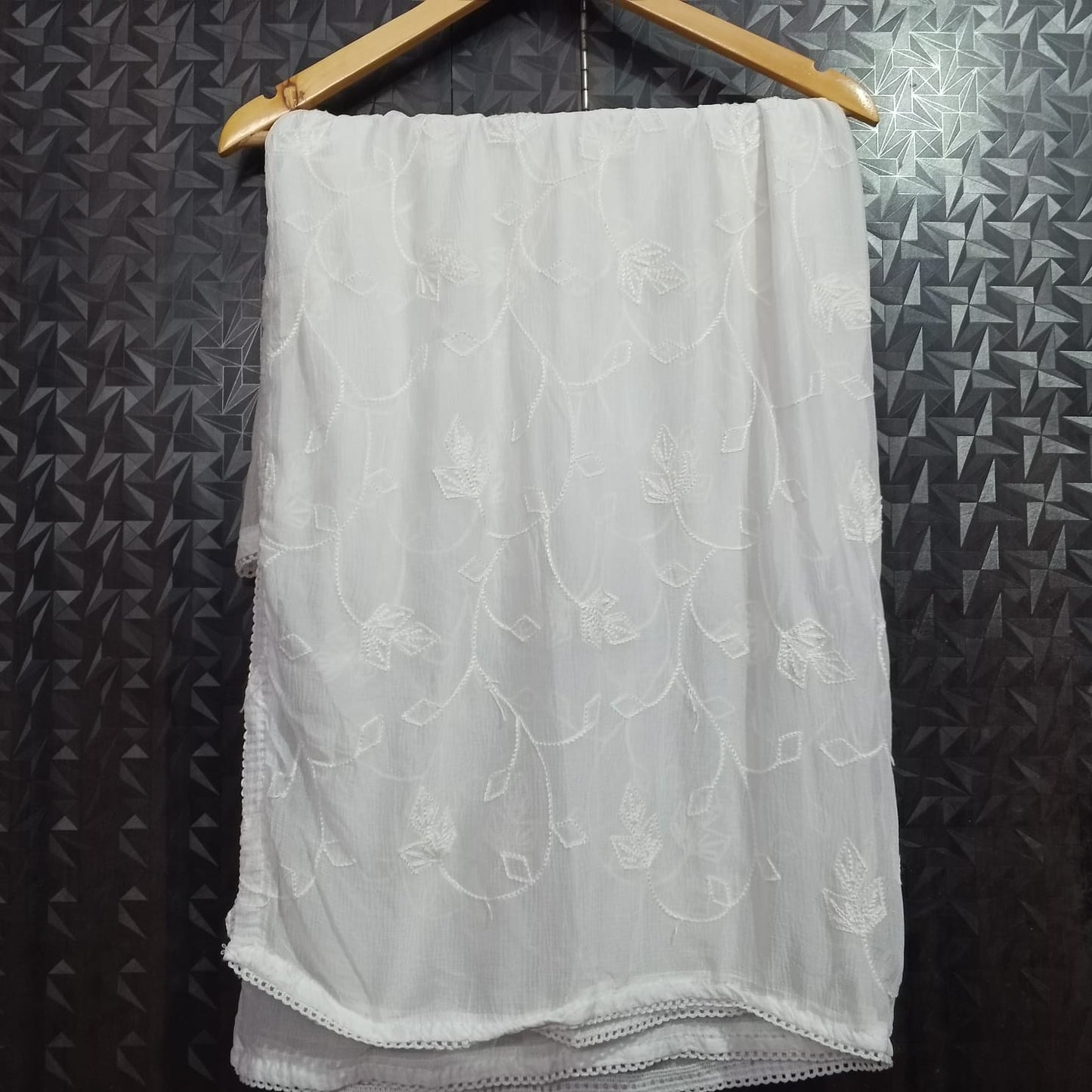 CHIFFON CHIKANKARI DYEABLE DUPATTA - Chikankaar