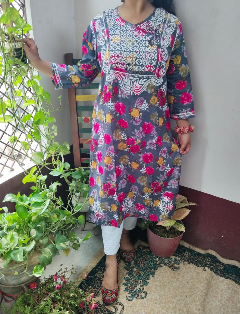 Masooma Mulmul Floral Printed Chikankari Handwork Kurti - Grey Colour - Chikankaar