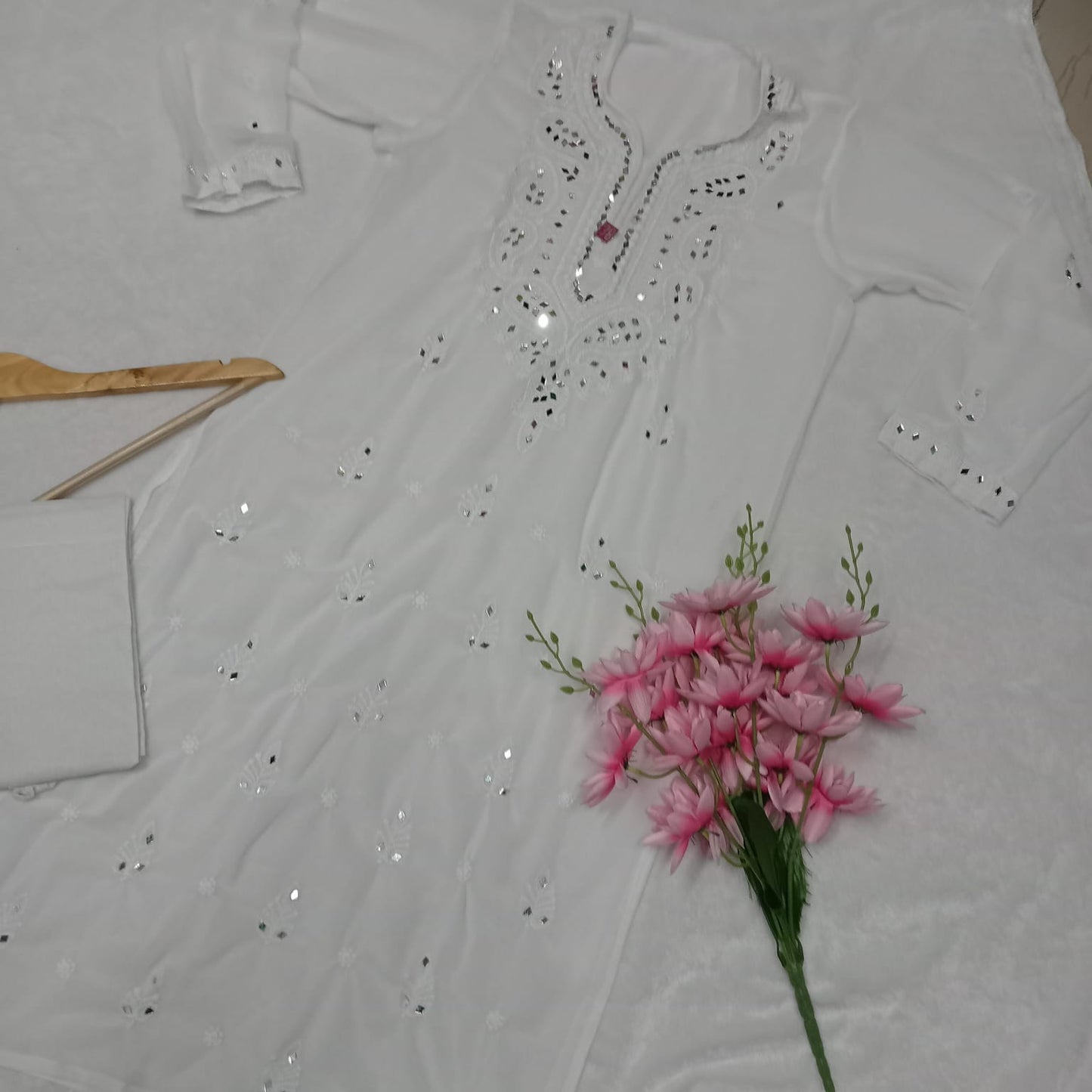 Georgette Mirror Work Chikankari Machine Work Kurti With Inner -White Colour - Chikankaar