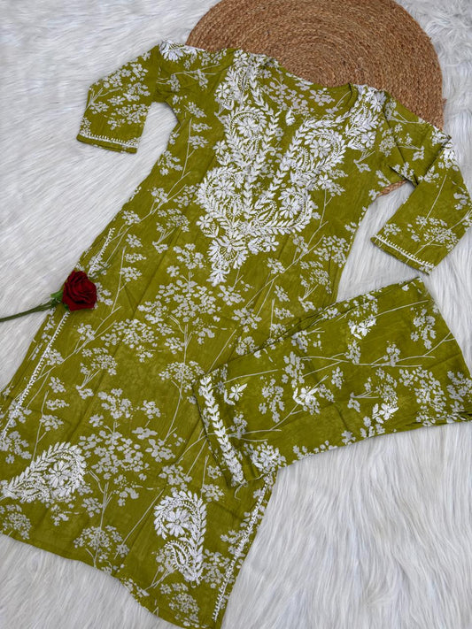 Jiya Mulmul Cotton Handwork Chikankari Kurti Set - Green Colour