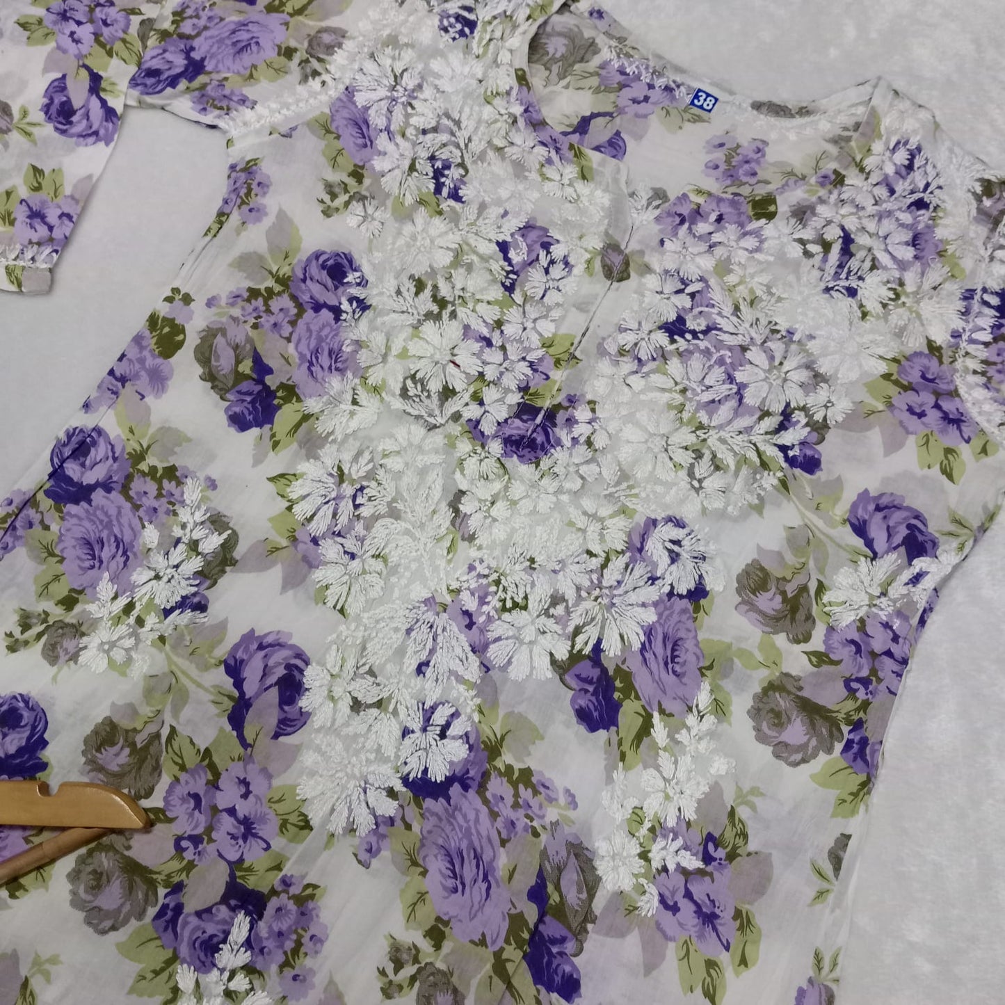 Aisha Mulmul Floral Printed Chikankari Handwork Kurti- Purple Colour - Chikankaar