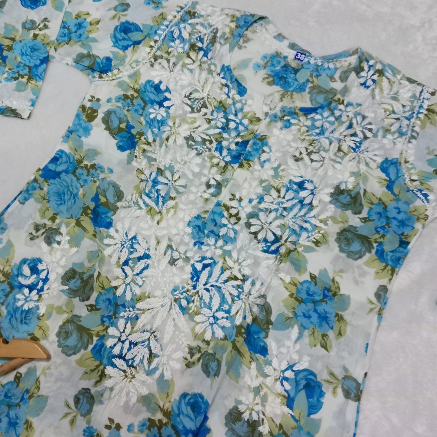 Aisha Mulmul Floral Printed Chikankari Handwork Kurti- Blue Colour - Chikankaar