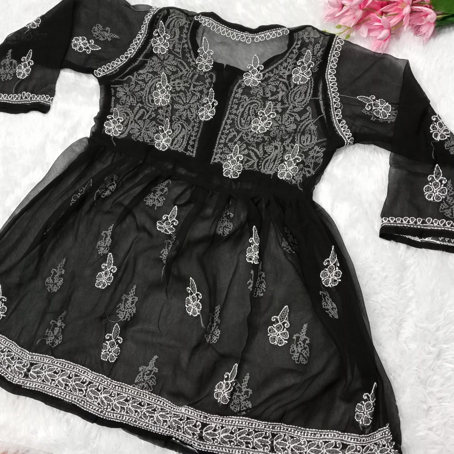 CHIKANKARI GEORGETTE SHORT GOWN WITH DORI - BLACK COLOR - Chikankaar