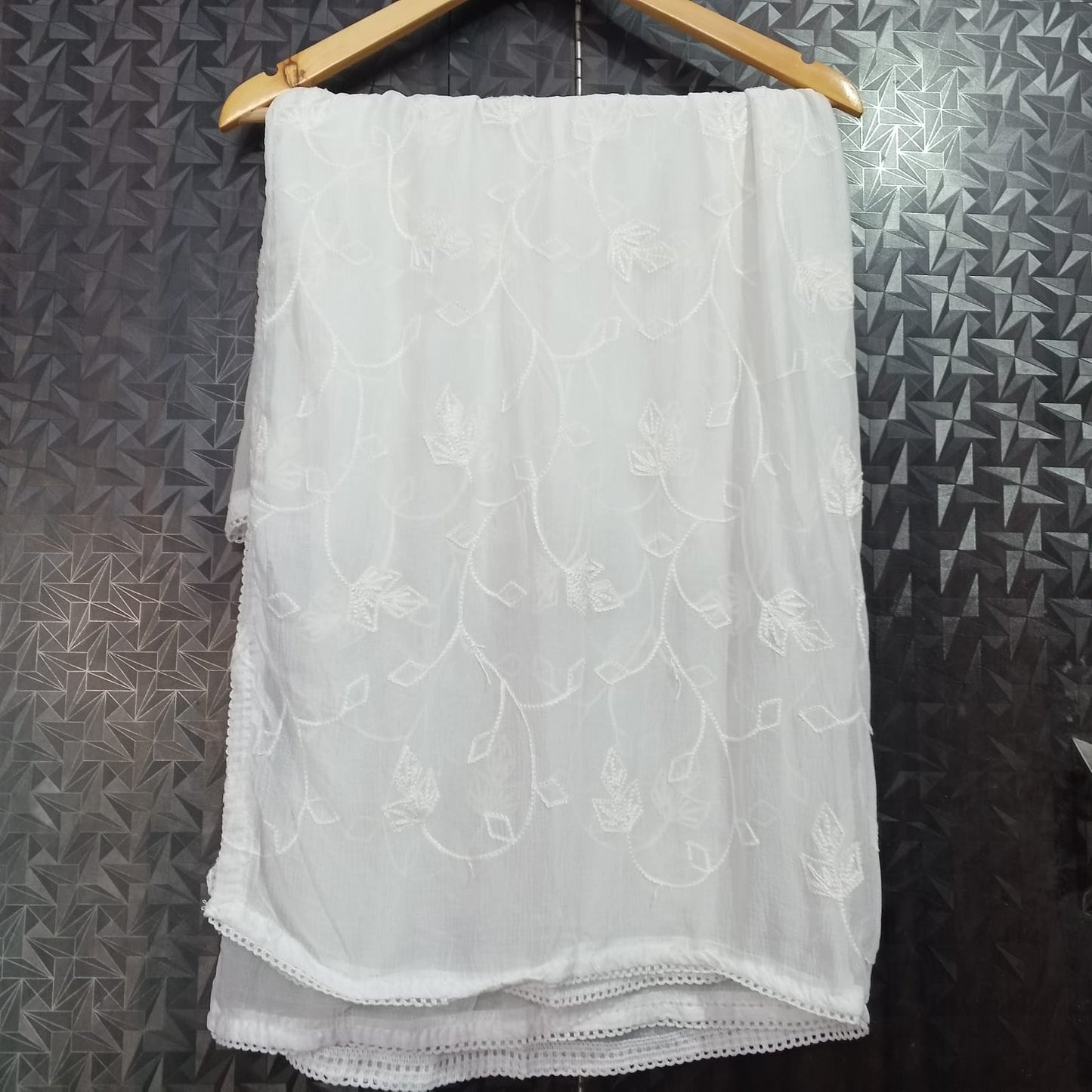 CHIFFON CHIKANKARI DYEABLE DUPATTA - Chikankaar