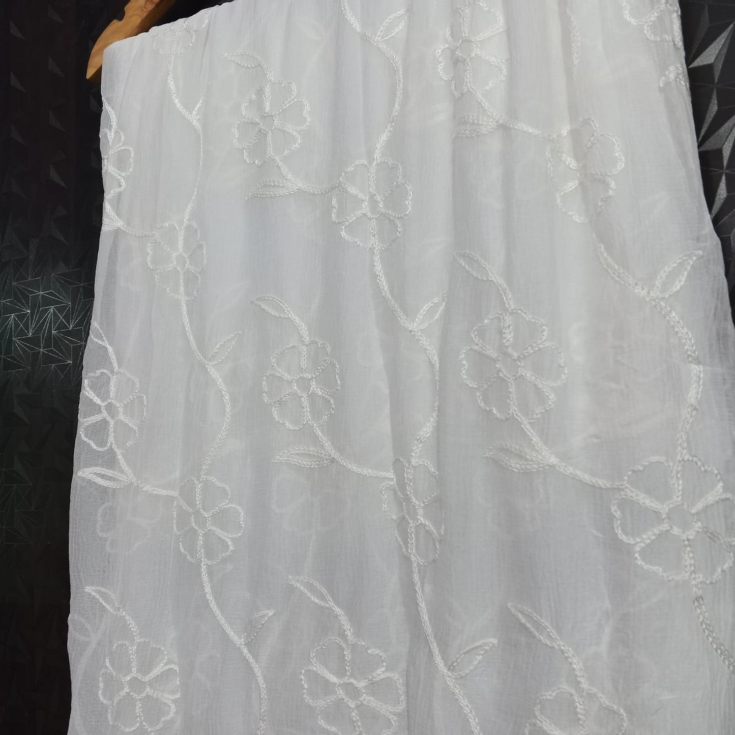 CHIFFON CHIKANKARI DYEABLE DUPATTA - Chikankaar