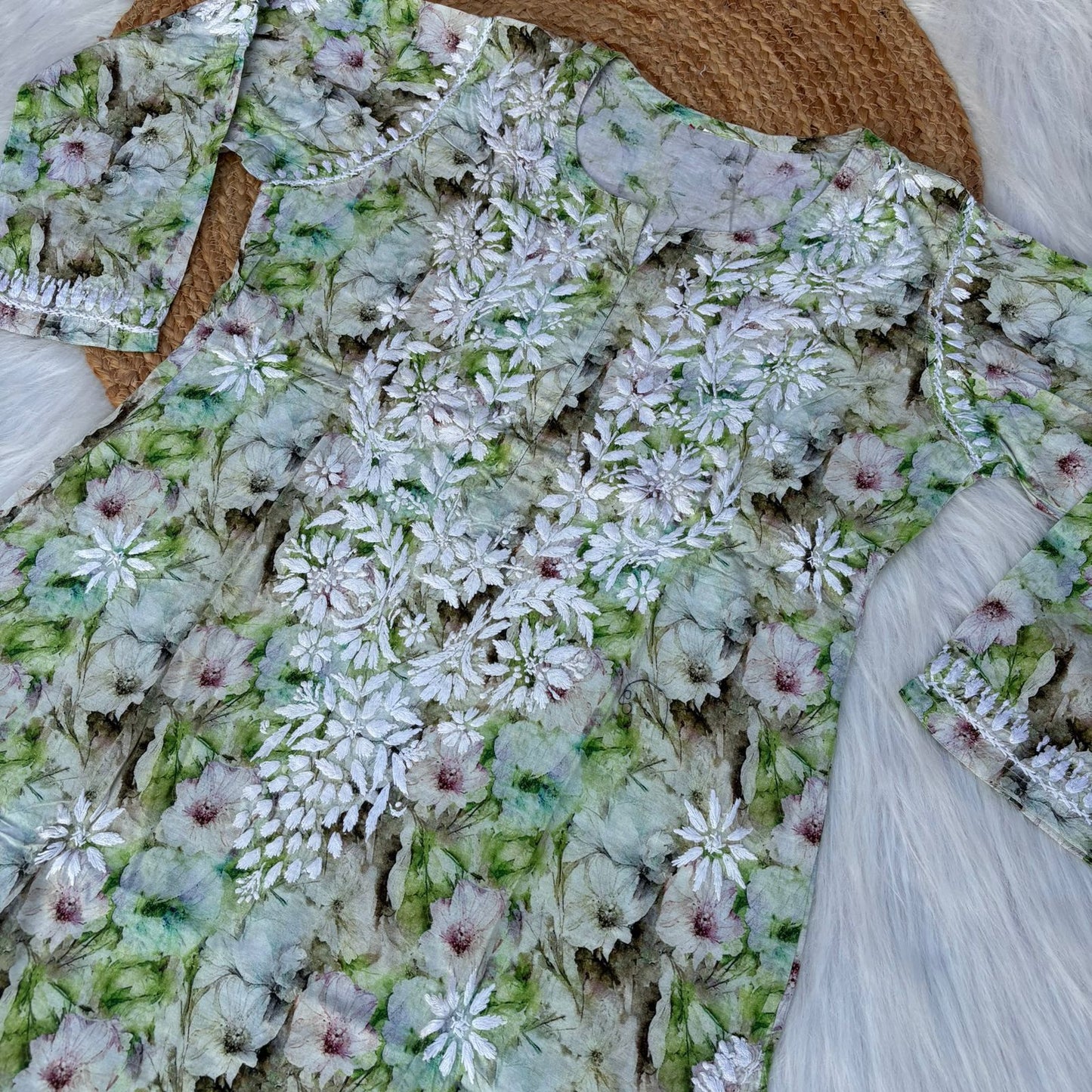 Fiza Pure Cotton Floral Lucknowi Chikankari Kurti - Green Colour