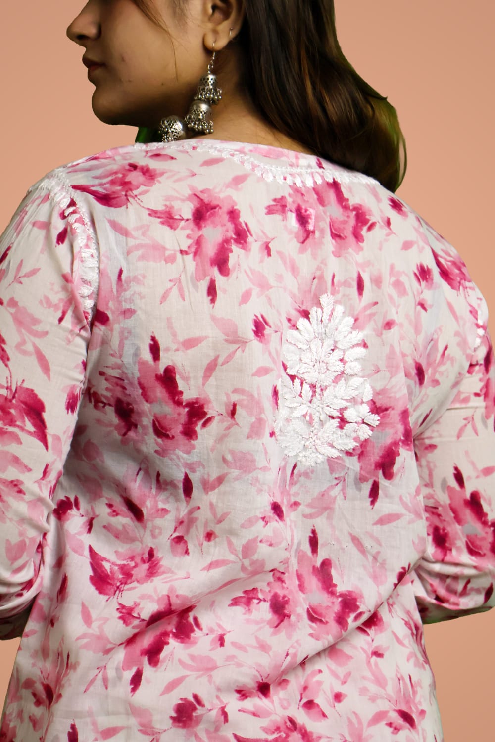 Aaliyah Mulmul Cotton Chikankari Kurti Set - Pink Colour