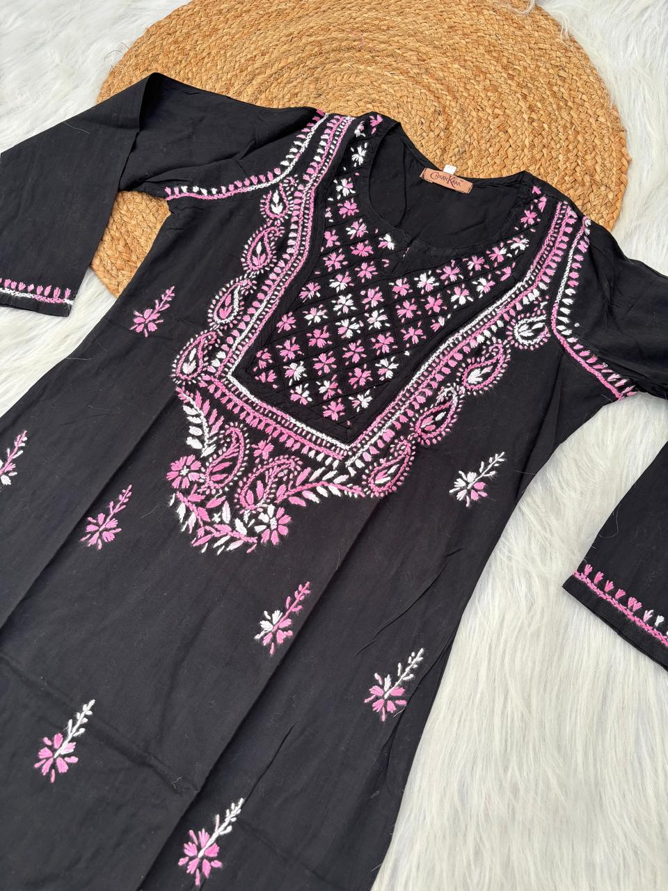 Maryam Handwork Cotton Lucknowi Chikankari Kurti - Light Pink Colour