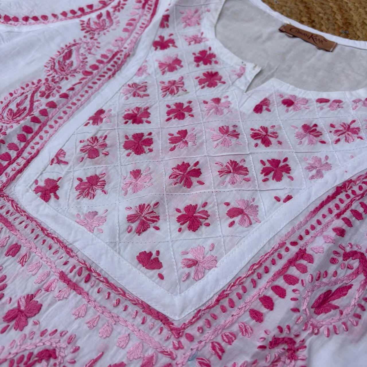 Zoya Cotton Lucknowi Chikankari Kurti - White Pink Color