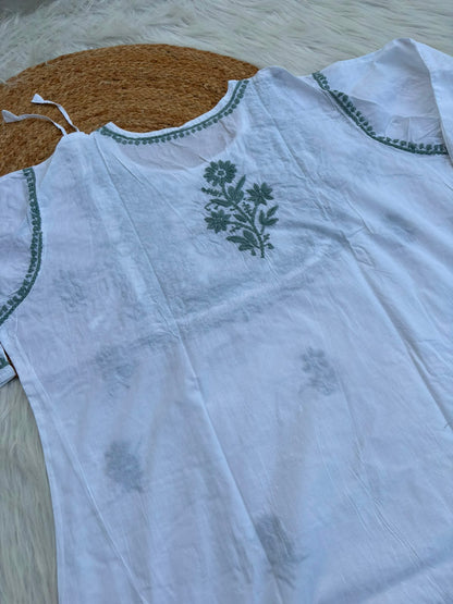Heer Plus Size Cotton Handwork Chikankari Kurti Set - White Grey