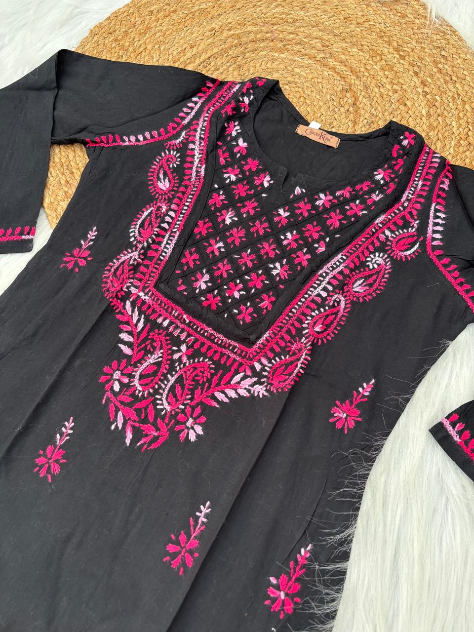 Maryam Handwork Cotton Lucknowi Chikankari Kurti - Pink Colour