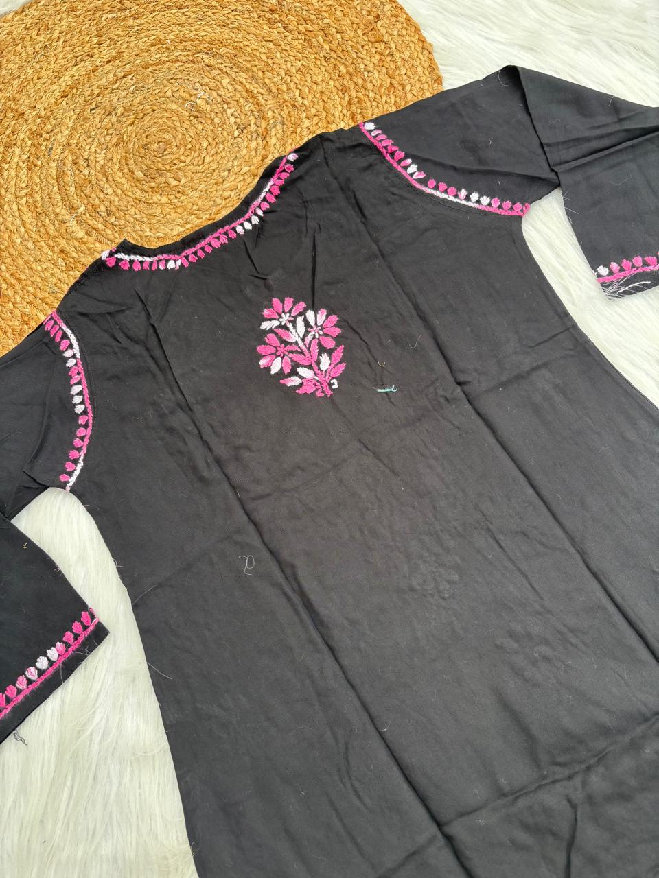 Mahek Soft Rayon Handwork Chikankari Short Kurti- Baby Pink Colour