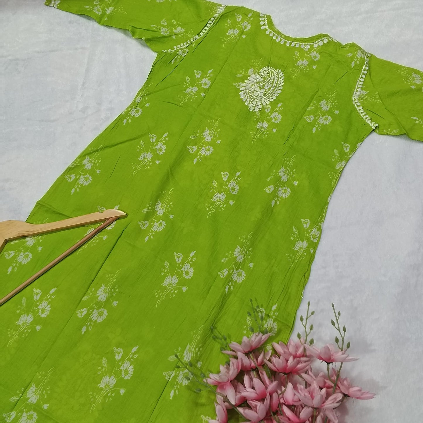 PURE MULMUL PRINTED CHIKANKARI KURTI - PARROT GREEN - chikankaar