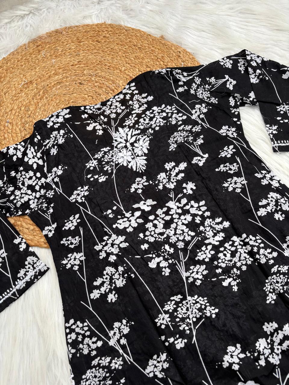 Jiya Mulmul Cotton Handwork Chikankari Kurti Set - Black Colour