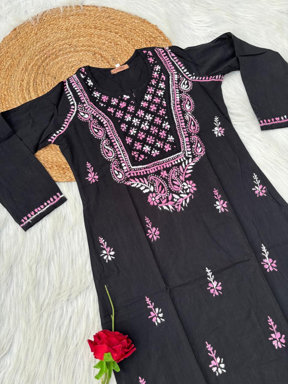 Maryam Handwork Cotton Lucknowi Chikankari Kurti - Light Pink Colour