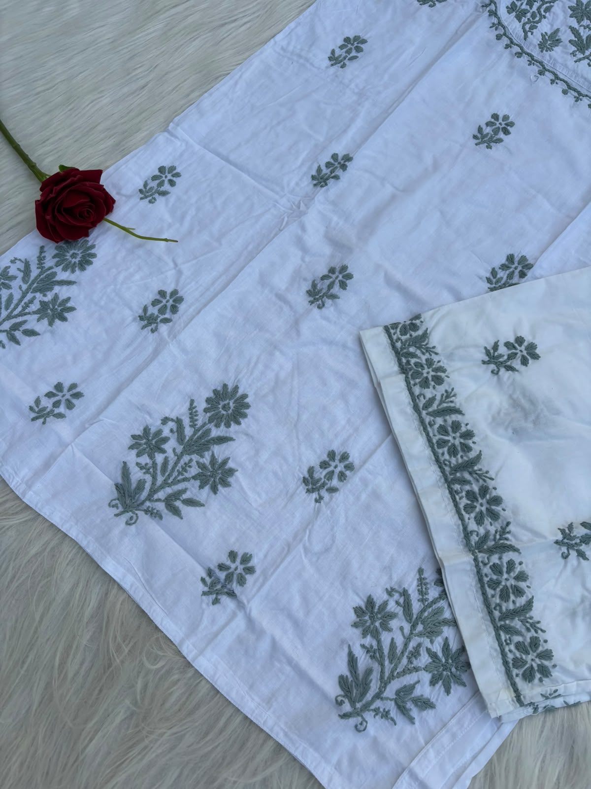 Heer Plus Size Cotton Handwork Chikankari Kurti Set - White Grey