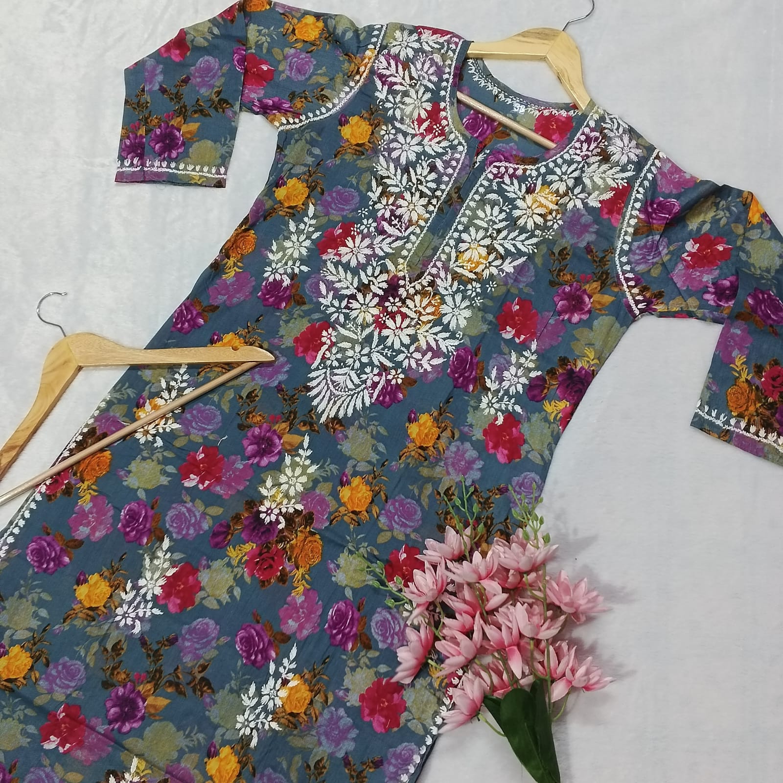 MULMUL FLORAL PRINTED CHIKANKARI KURTI - GREY COLOUR - chikankaar